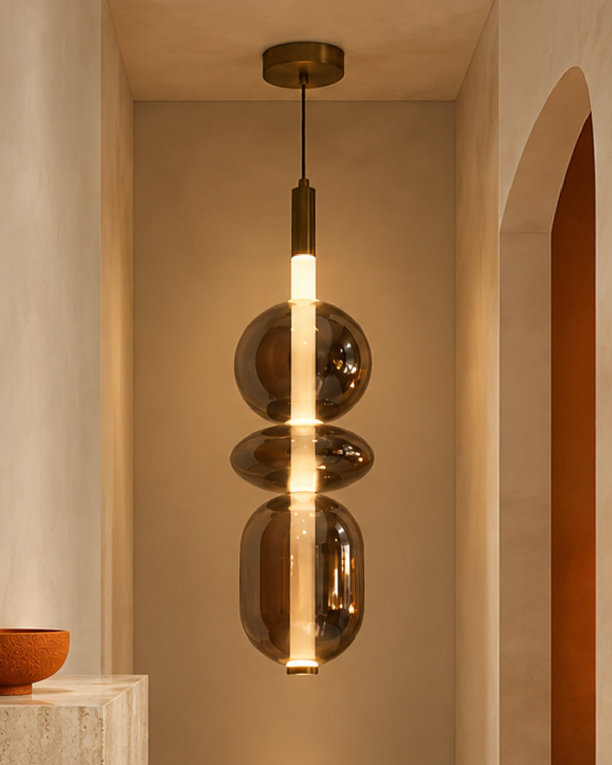 Suspension LED en verre fumé brun | Atlas Maison